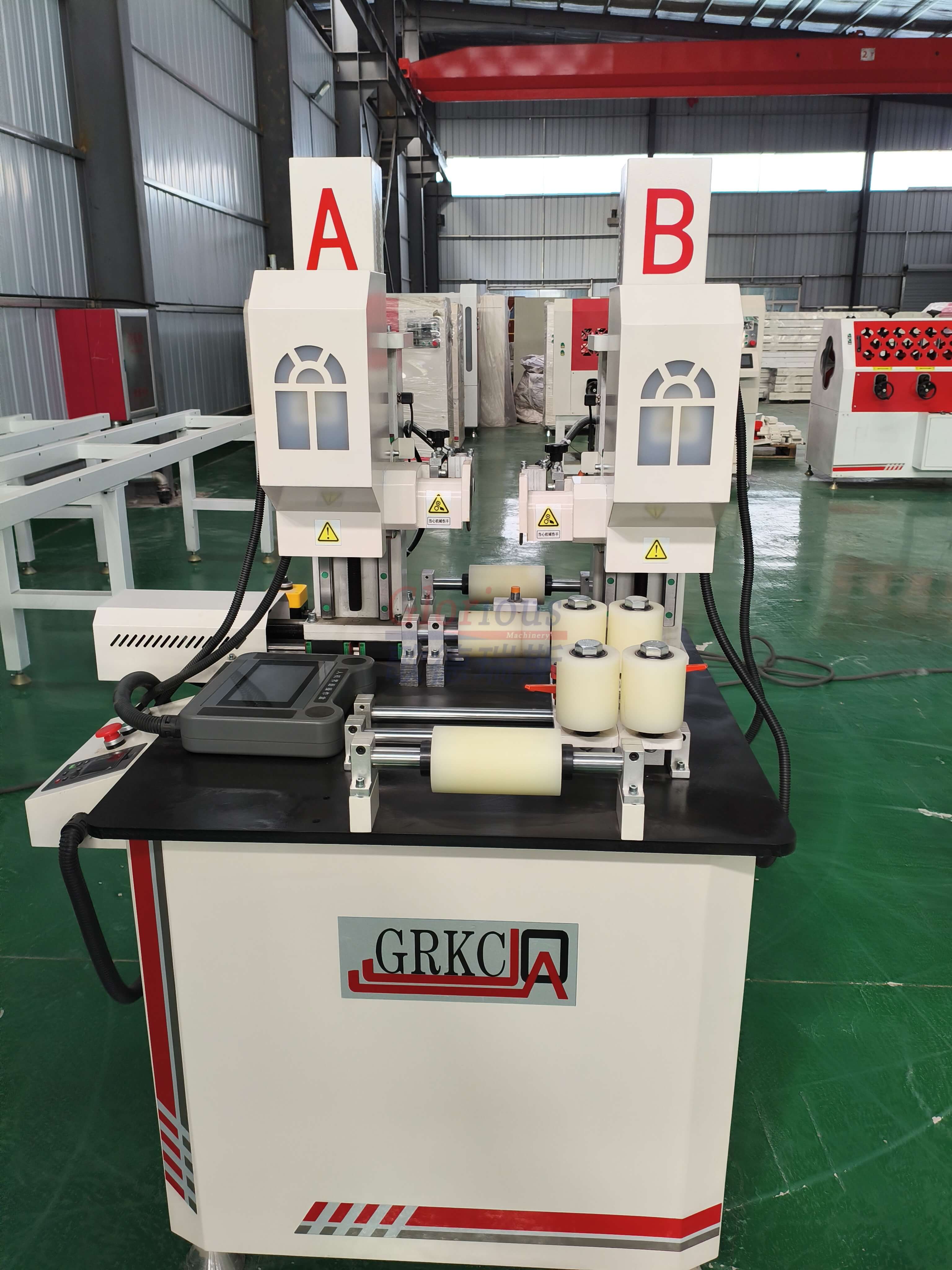 如何檢查密封條的狀態以確保隔熱性能