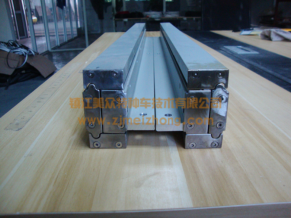 �a(ch��n)Ʒ�б�